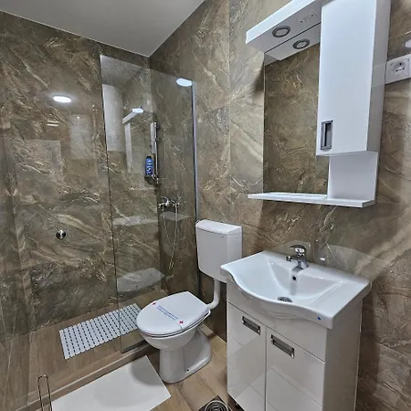 Sleep & Go Апартаменты *